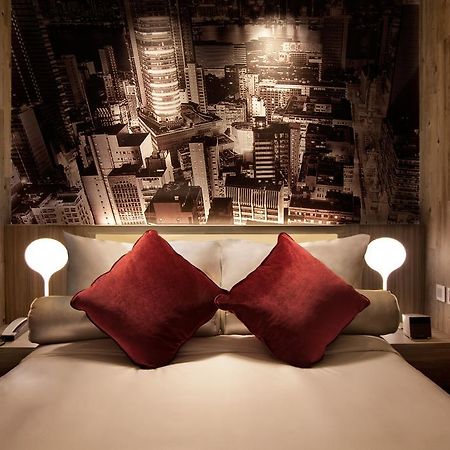 Mira Cube Hotel Tsim Sha Tsui  Buitenkant foto